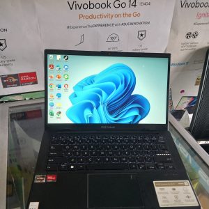 LAPTOP ASUS VIVOBOOK E1404F AMD RYZEN 3 7320U RAM 8 SSD 512 GARANSION 2026